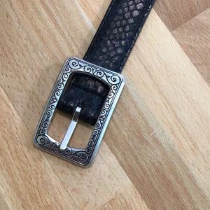 Brighton 34” reversible black & brown leather belt.